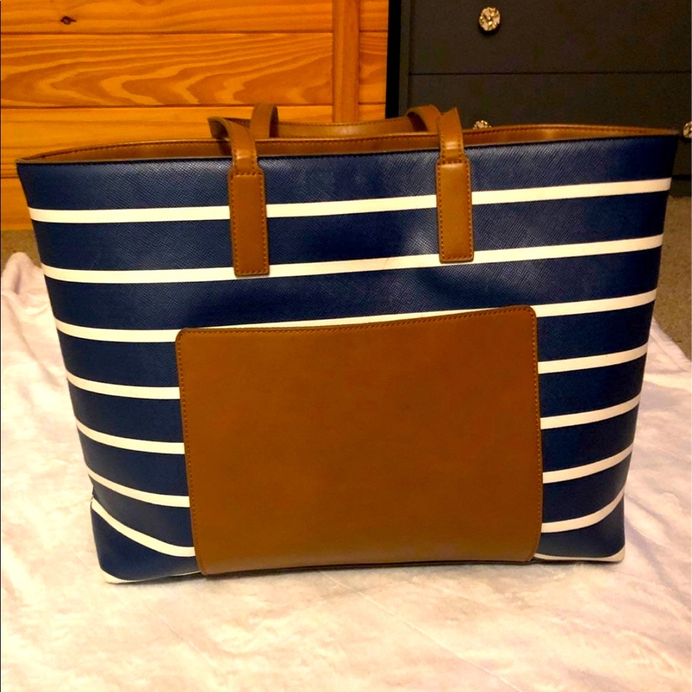 Kelly & Katie Striped Hampton Purse
